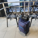 機内手荷物２ｋｇの壁