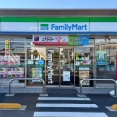 「ファミリーマート 北本緑三丁目店」にてファミマ限定 冷凍「元祖スタミナ満点らーめん すず鬼監修 スタ満まぜそば」