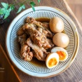 手羽元の甘辛はちみつ照り煮（卵入り）と、今日のおべんとう