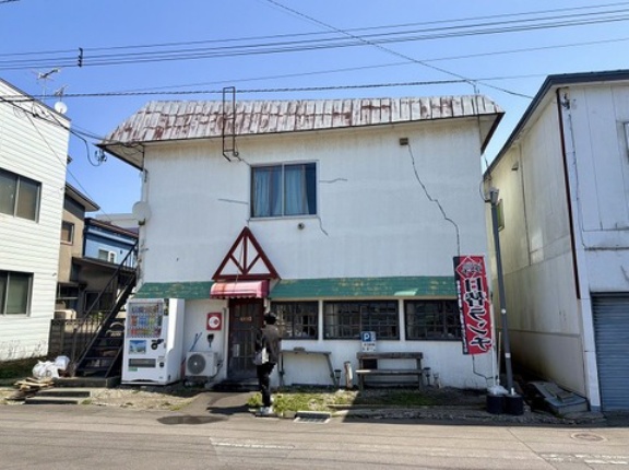 函館市海岸町5 食堂 マルテン その7 ポークピカタ・エビクリームコロッケ・白身フライ定食1,000円