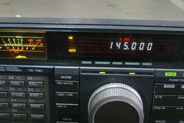 ボビKENWOOD TS-790トランシーバー1200メガ実装 JHGのブログ - ・TS-790