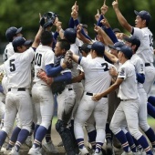 【高校野球】今夏「9イニング制」での実施決定　「急ぎすぎ」の声重視、7回制導入は来春以降に持ち越し  [鉄チーズ烏★]