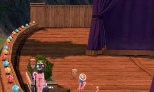 フェスティアの敷地内に危険そうな落とし穴を発見！