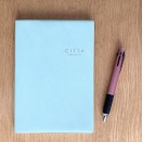 今年こそ書こう！と思っていた手帳が真っ白・・・