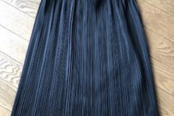 プリーツプリーズ　マダムT MADAME-T APRIL – isseymiyake.com
