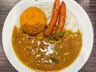 【つまみぐい】「CoCo壱番屋 下松末武店」の「確信的に井上的な最高なスペシャルカレー」を食べてみた！ #CoCo壱番屋 #井上梨名 #いのり #櫻坂46 #下松市 #ラーメン #つけものいし
