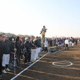 『好天に恵まれたセンター少年野球大会開会式』の画像