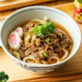 外国人「お前らが考える最も美味しいうどんは何？個人的には肉うどん」