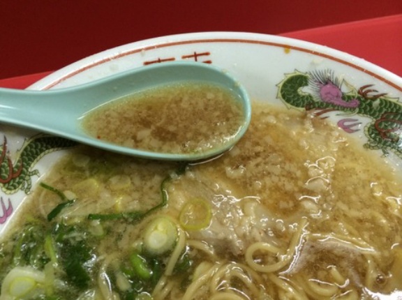 京都に住んでるんだけど関東とかの脂っこくない醤油ラーメンが好き