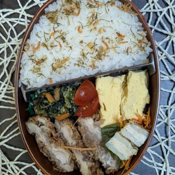 フライドチキンを食べた後なぜか～夫のお弁当693