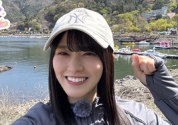大越ひなのがニューヨークヤンキースファンだったwwwwwww