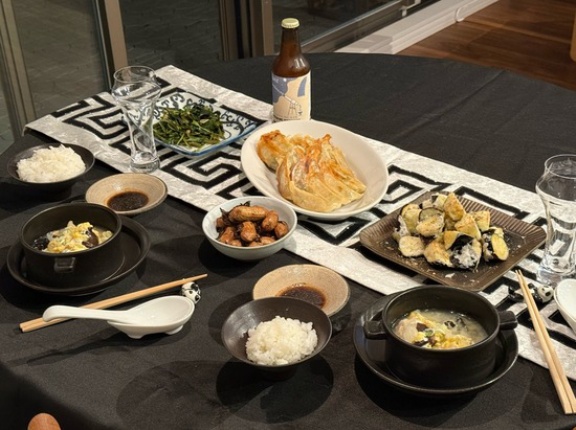 道の駅いちかわで買った、「オクタン餃子」の夜ごはん