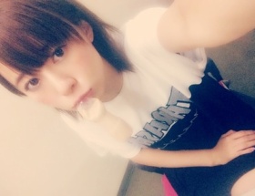 モー娘。生田衣梨奈ちゃんがコン○ームを口にくわえた画像がアップされて話題騒然に