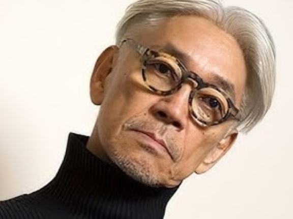 坂本龍一さんの娘・坂本美雨さん、高市首相の国連演説に苦言「空っぽな言葉」「いったい何のために行ったのか」と疑問を呈し話題に…