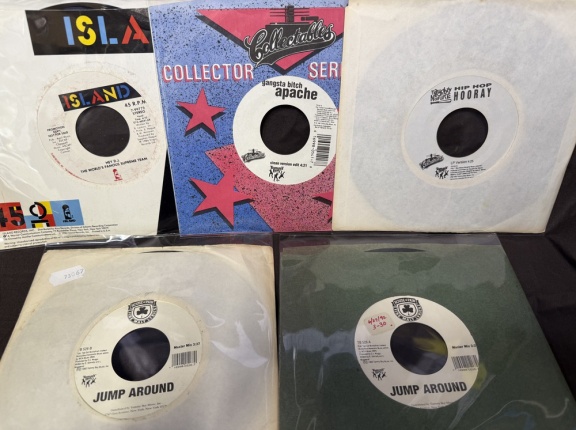 ※オンライン出品開始しました。＞＞＞■12/7(日)緊急開催!! 7インチシングル中古セール!! HIP HOP,R&B,SOUL,JAPANESE etc. 一挙340枚放出!!