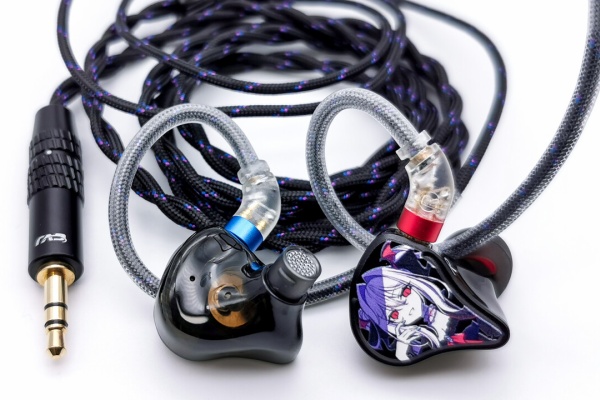 イヤホン cody Furai 風籟 | Hybrid Triple-Driver In-Ear Monitors – ADV.