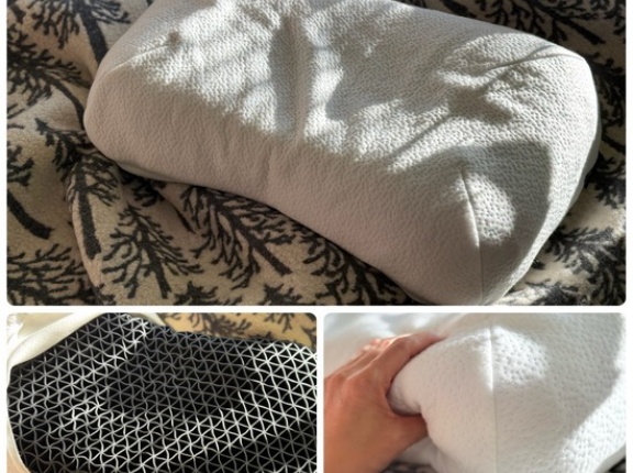 【PR】水に浮いてるような浮遊感が心地よい「ヒツジのいらない枕」ー極柔ー