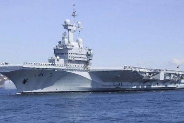 仏原子力空母 シャルル ド ゴール がペルシャ湾に向けて出航 大規模な報復攻撃を実施の見通し ぴーぶろぐ