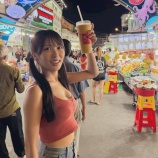 『[ニアジョイ] 本日(8月27日) 「逢田珠里依1st写真集『夏はジュリイ』SHOWROOM特別配信」』の画像