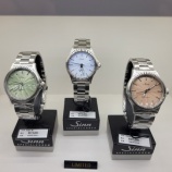 『Sinn 556 シリーズ 続々入荷』の画像