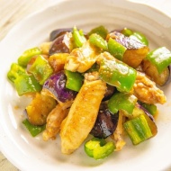【なす1袋で作れる】火を使わない副菜から主菜まで。忙しい日にも助かるレシピ5選