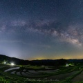 棚田と天の川アーチ