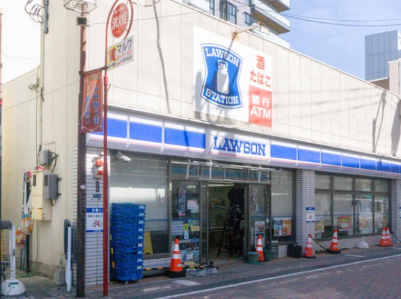 大和駅ちかくのローソンが休業してる。10月1日営業再開予定