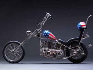 【疑問】バイク乗り特有の最終的に大型(ハーレー)まで上り詰めないといけない風潮←これ