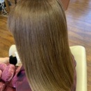 ロージアミンのヨーロピアンカラーによるリタッチとノンジアミンで酸化染料重合フリーのSヒーリングカラーでツルスベ美髪とツヤツヤ美色！！