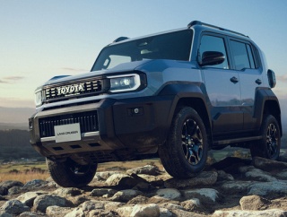 【ランクルFJ、ついに発売】トヨタ新型「ランドクルーザーFJ」発売…450万100円で本格ラダーフレーム採用