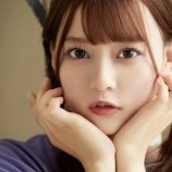 『[イコラブ] HUSTLE PRESS編集長さん （齊藤なぎさ・佐竹のん乃・大場花菜）サイン入りクリアファイルをを抽選でプレゼント！〆切は9月5日（土）23:59…』の画像