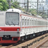 『メトロ6000系6121FVVVF制御装置を一部交換』の画像