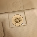 152円。
