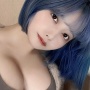 人気コスプレイヤーさんがパチ屋のイベントに出た結果、無慈悲すぎる無加工フェイスを晒されてしまう