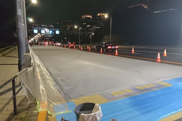 遅くとも 遅いなりに