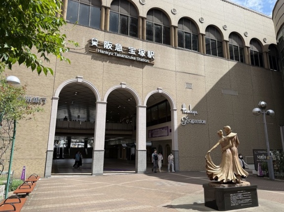 50代＆60代夫婦の山修行：暑さと寝不足と膝痛で泣く