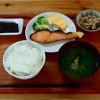 ワイのマッマ「ご飯食べれたかな？」「ご飯自分でよそえるかな？」成人済みワイ「うん…」　これ障害者だと思われてる？マジで嫌