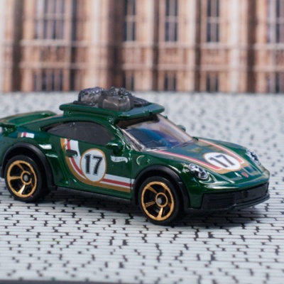 レビュー ホットウィール ポルシェ 911 ラリー : ミニカー沼