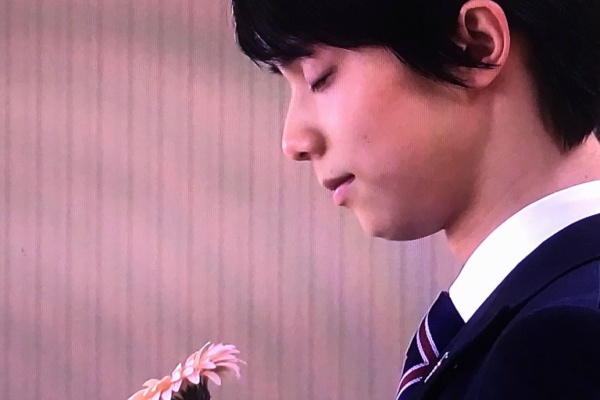 羽生結弦　絵画　花は咲く2021 Yuzuru Hanyu 羽生結弦 — Hana wa Saku 花は咲く (4K) (Eng Sub