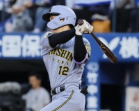 今日の坂本誠志郎、懲罰交代か