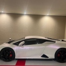 ウラカンテクニカが1年点検から戻ってきました。