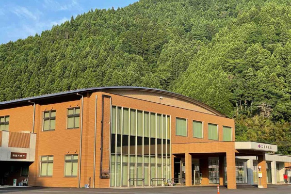 人が人を呼ぶ 2021