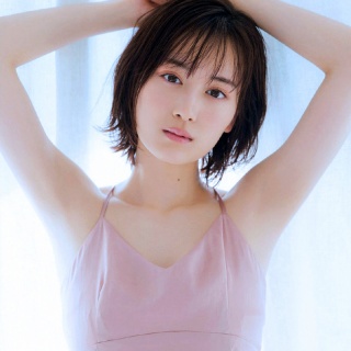 水着の坂道