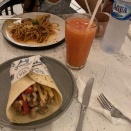 ⑮ヌサドア　ギリシャ料理レストランでギロとスパゲティ