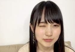 【乃木坂46】笑顔がかわいいｗ 賀喜遥香ちゃんのウインク画像・・・ｗｗｗ