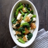 『レンジで★小松菜とちくわの中華風和え【レシピ2381】#お弁当 #お弁当おかず #簡単レシピ #時短料理 #レンチン #電子レンジ料理 #レシピ #おかず #節約レシピ #小松菜 #ちくわ #中華風』の画像