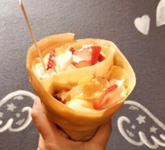 「究極の生クリームクレープ専門店 CINQ MINUTES イオン春日井店」が11月27日オープン予定（春日井市柏井町）