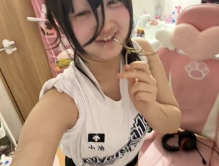 【画像】トー横キッズ「レゼのコスプレしてみたよ♥」