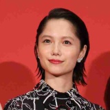 《昨年、第4子を出産》宮崎あおい、大河ドラマの撮影現場に赤ちゃんを抱いて出勤　NHKは手厚くサポート、抱っこひもで赤ちゃんを抱きながら“本読み”に臨むことも