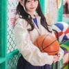 山下瞳月のコスプレ